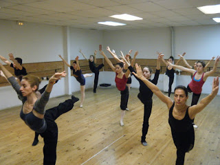 clase ballet academia tiempo presente ballet granada